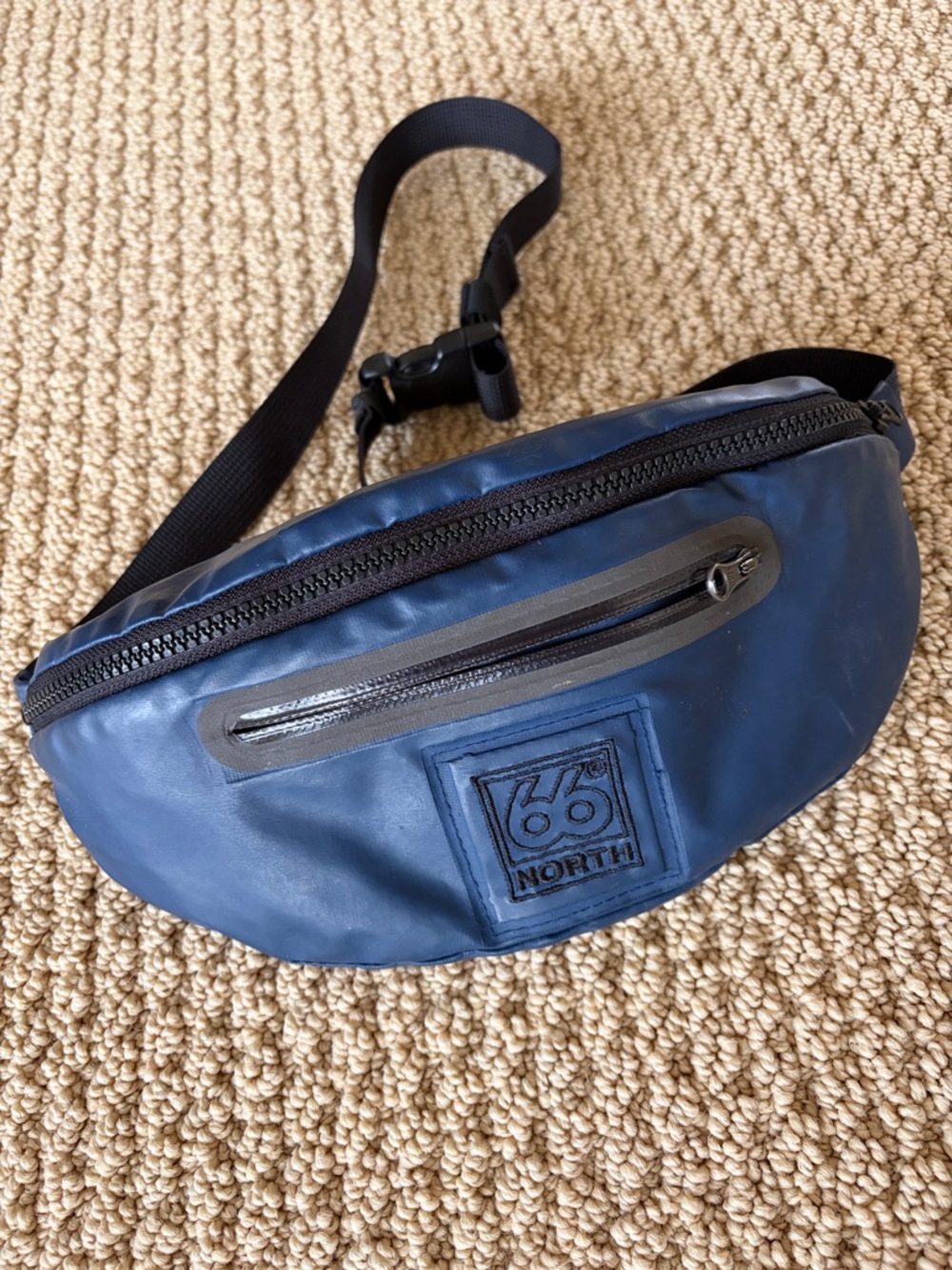 66°North Fanny Bag Navy